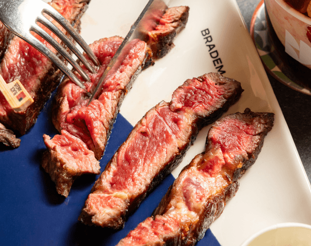 Bradem steak cutting